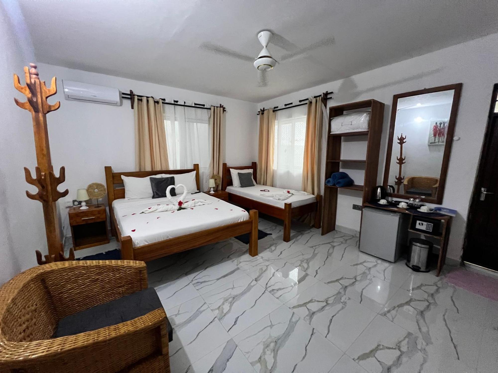 Front Hotell Nungwi