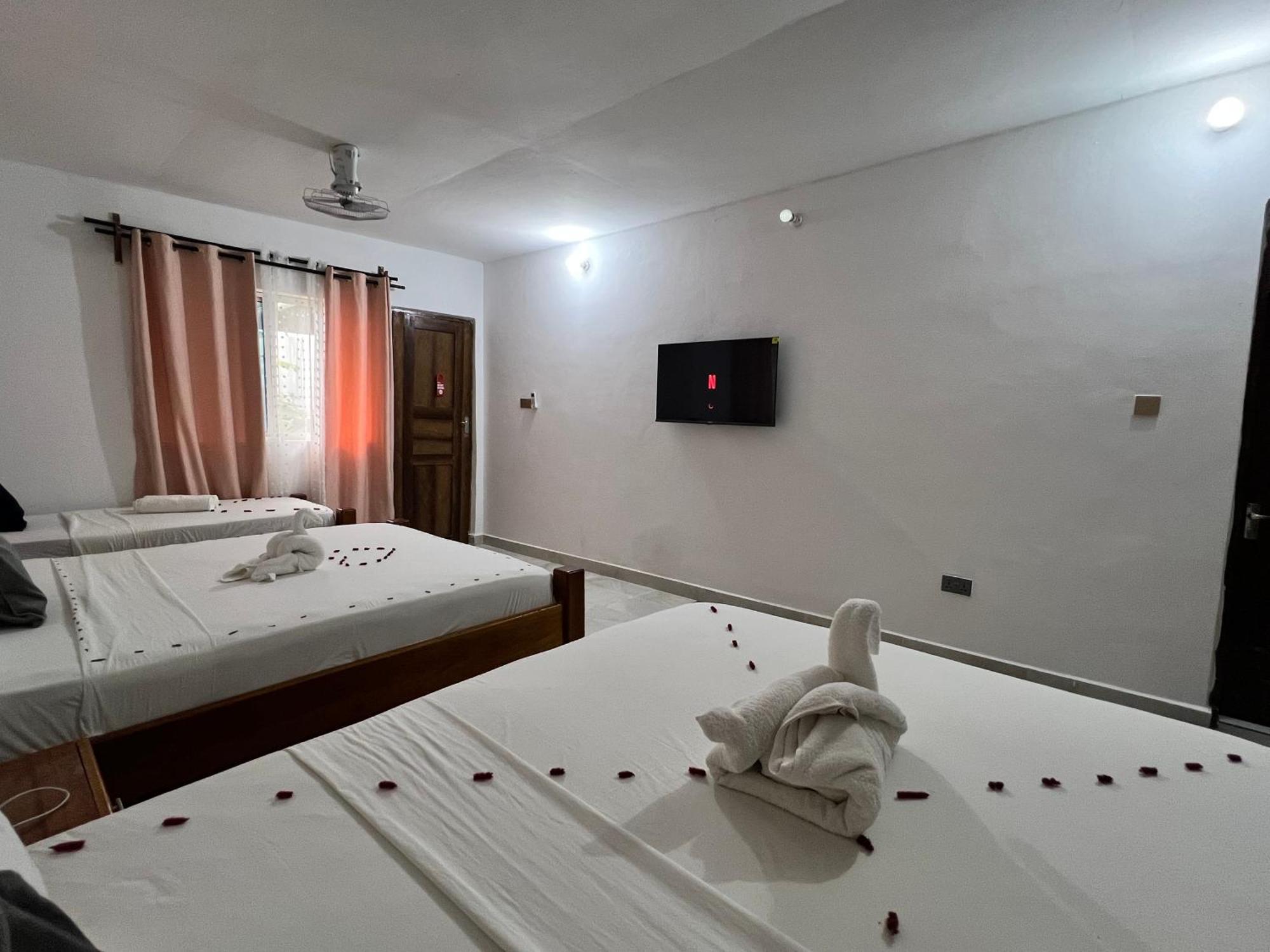 Hotell Front Nungwi