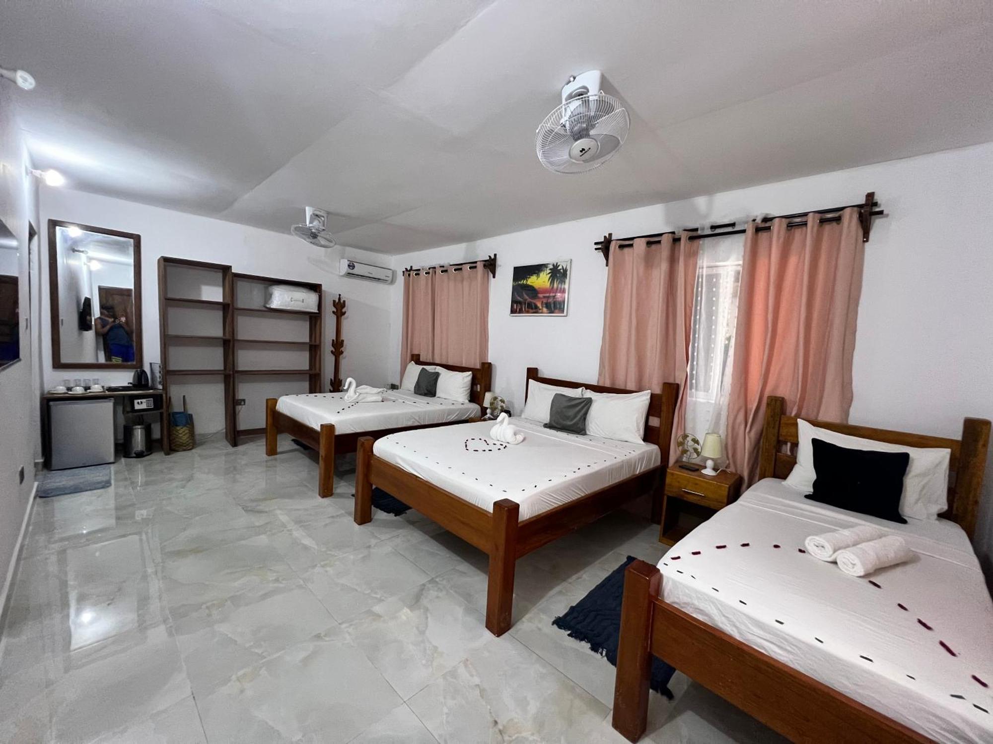 Front Hotell